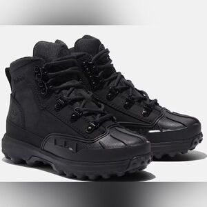 Timberland Junior Converge Waterproof Hiking Boots Size 2 New MSRP $115